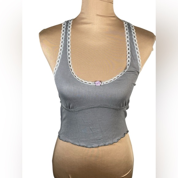 Urban Outfitters Out From Under Sweet Dreams Lace-Trim Tank... NWT Size Medium - Picture 3 of 7